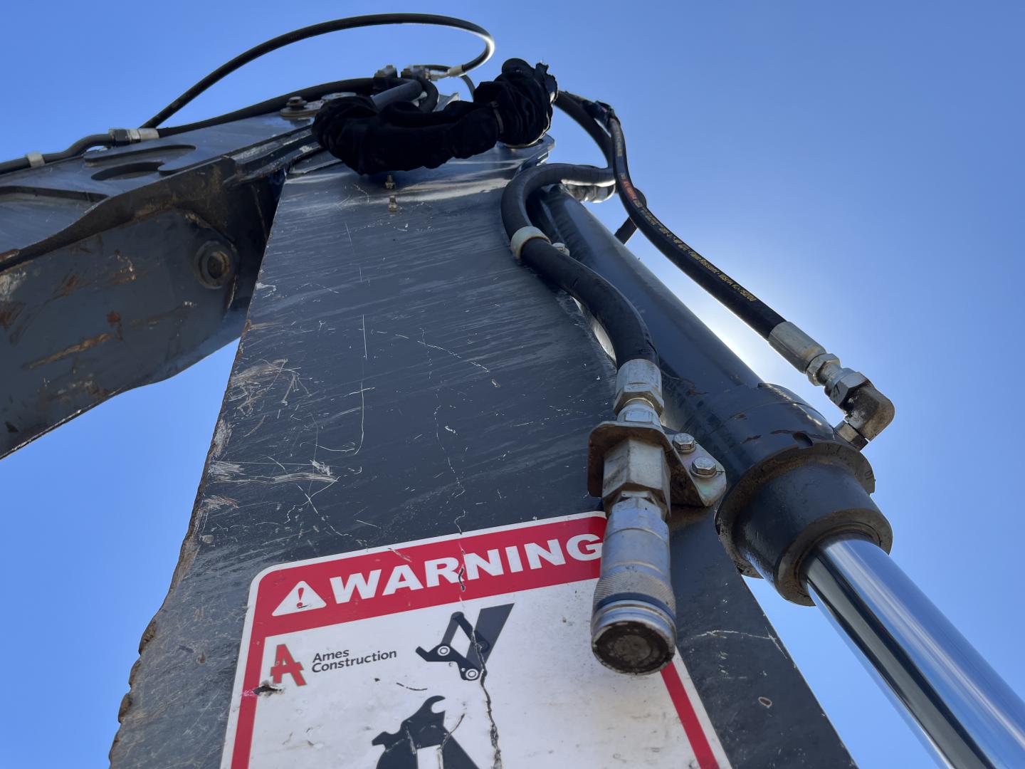 ./imagenes/INVOICE/2019/18265/RETRO JOHN DEERE 710K (13).JPG